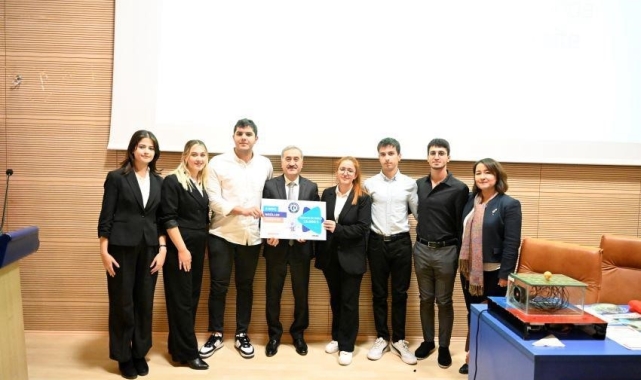 Uşak'ta 2. Genç Nesiller Yarışıyor yarışmasında ödüller sahiplerini buldu