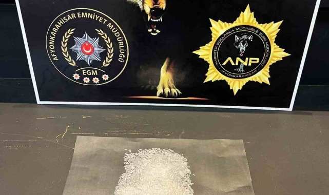 Uyuşturucu operasyonunda yakalanan 9 kişiden 2'si tutuklandı