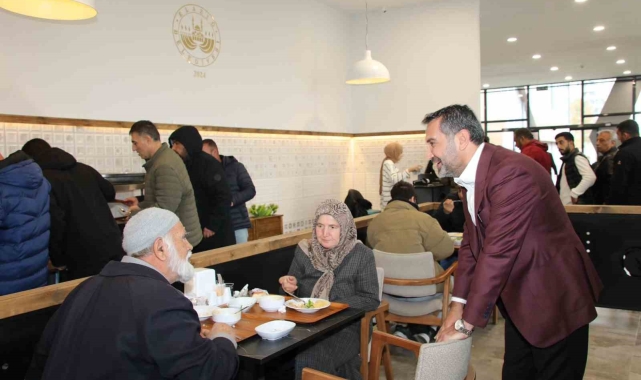 Vatandaşlardan Başkan Şerifoğulları'na Şehir Lokantası teşekkürü