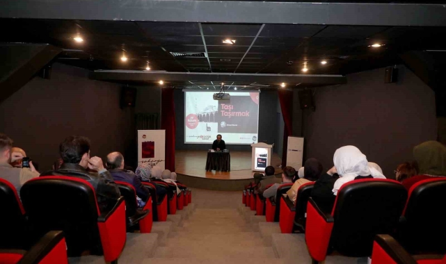 Yazar Ahmet Murat Özel OSM'de kültür sanat dostlarıyla buluştu