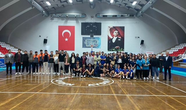 Yurt Lig Masa Tenisi Turnuvası tamamlandı