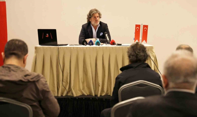 Adana Demirspor eski başkanı Metin Korkmaz: "Sosyal medya üzerinden Murat Sancak'a saygı istiyorum"
