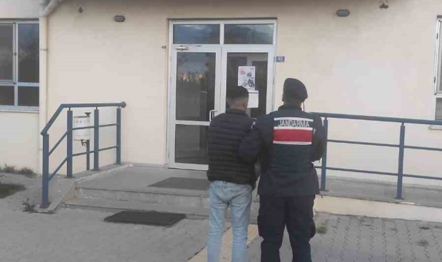 Afyonkarahisar'da aranan şahıs yakalandı