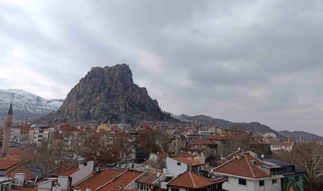 Afyonkarahisar'da yılın son gününün yağışsız geçmesi bekleniyor