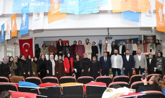AK Parti Havza Kadın Kolları Başkanlığına Sena Deniz seçildi