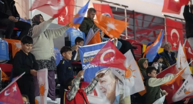 AK Parti İstanbul'da kongre maratonu başladı