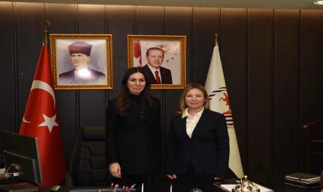 AK Parti&#039;li Karaaslan, OMÜ Rektörü Aydın&#039;ı ziyaret etti