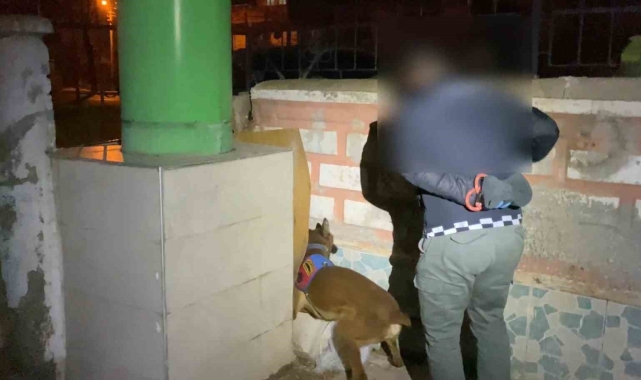 Aksaray'da uyuşturucu tacirine jandarma darbesi