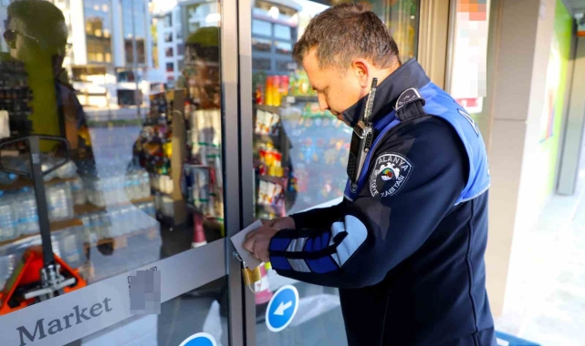 Alanya'da tarihi geçmiş ürün satan 3 zincir market mühürlendi