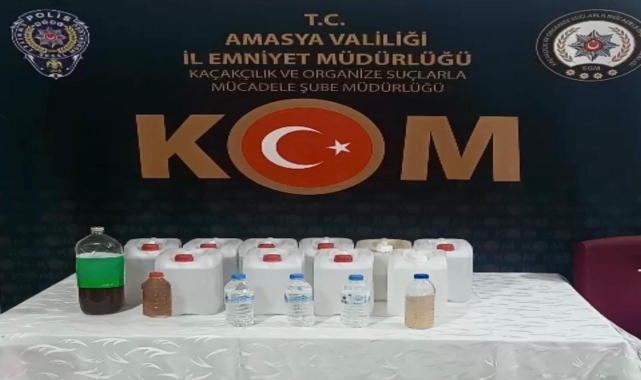 Amasya'da sahte içki operasyonunda yakalanan 2 zanlı tutuklandı