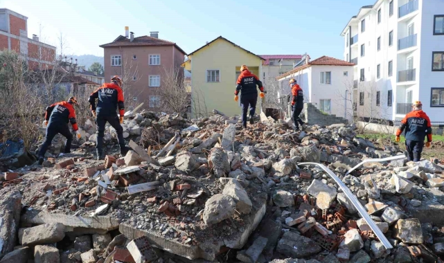 Amasya'daki deprem tatbikatı gerçeği aratmadı