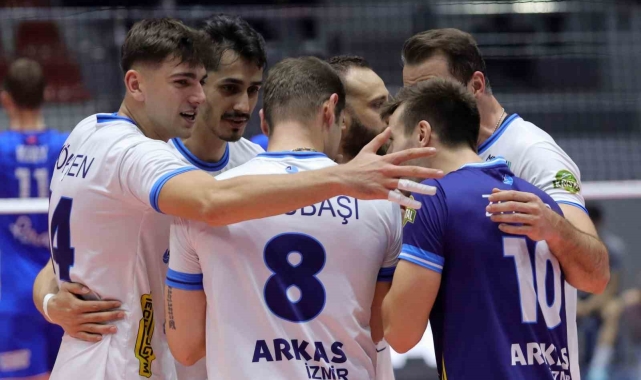 Arkas Spor, Fenerbahçe deplasmanında