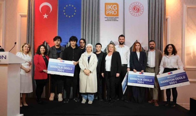 'Artırılmış gerçeklik, artırılmış beceriler, yeni insan' ile gelecek konuşuldu