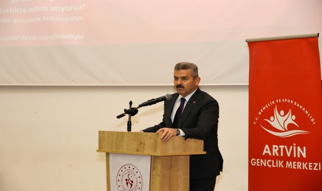 Artvin'de "Gençlik Politikaları Hazırlama ve Bilgilendirme Çalıştayı" yapıldı