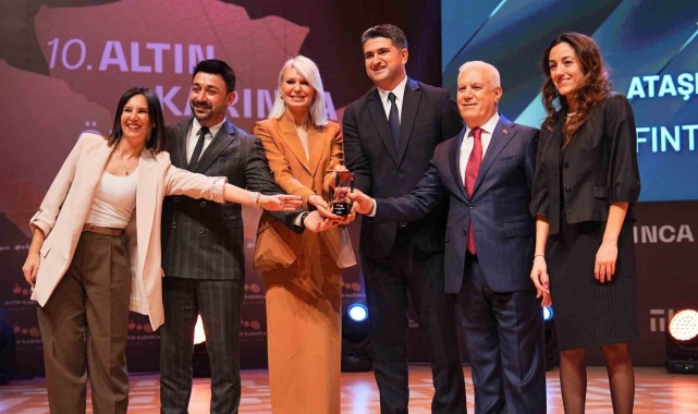 Ataşehir Belediyesi iki projesiyle Altın Karınca Ödülü aldı