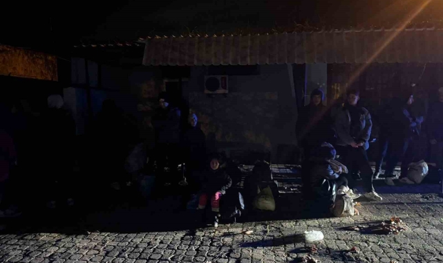 Aydın'da 22 düzensiz göçmen ve 3 organizatör yakalandı