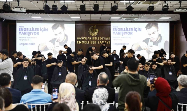 Bağcılar'da dünyanın en iyi kuaförleri engelliler için yarıştı