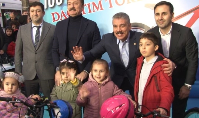 Bahçelievler Belediyesi, çekilişle 100 adet bisiklet hediye etti