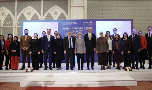 Bakan Göktaş: "16 yaşından küçük çocuklarımız için sosyal medya ve dijital oyun platformlarını düzenleyen bir mevzuat hazırlığı içerisindeyiz"
