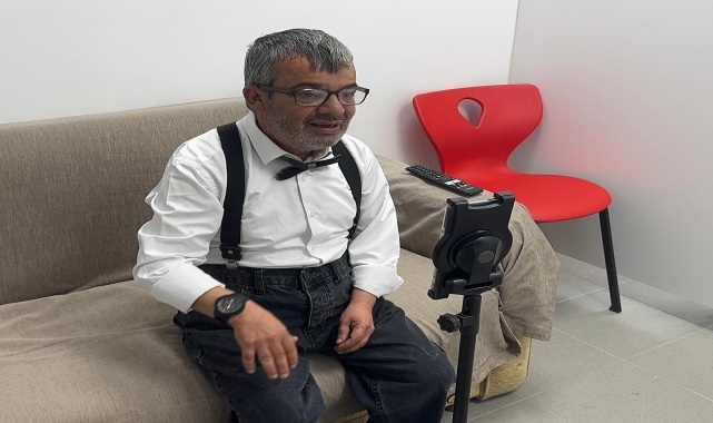 Bakım merkezinde kalanlar "Bir Ses, Bir Nefes" projesi kapsamında aileleriyle hasret gideriyor