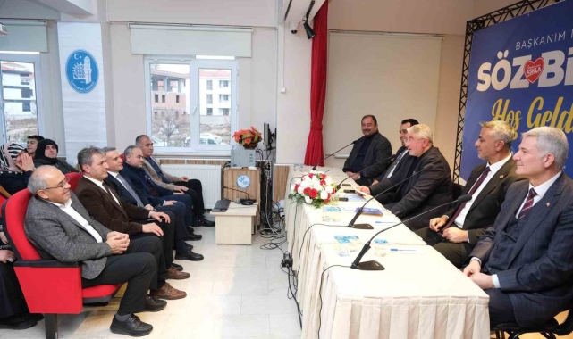 Başkan Aşgın Çepni Mahallesi sakinlerine yatırımları anlattı