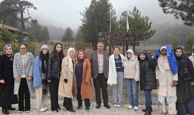 Başkan Pütün, üniversite öğrencilerini Beyağaç'ta ağırladı