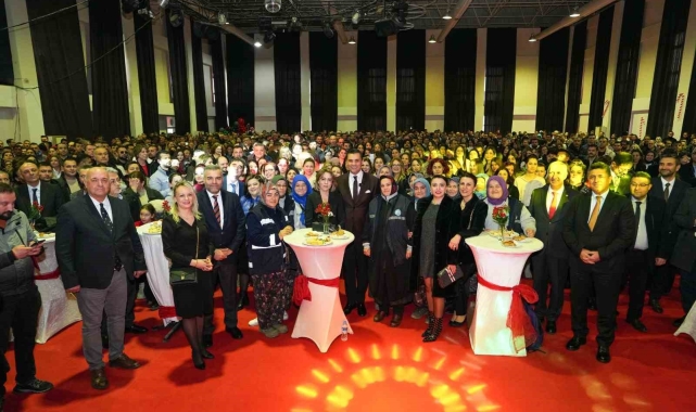 Başkan Zeyrek, yeni yıl kutlamasında mesai arkadaşlarıyla buluştu