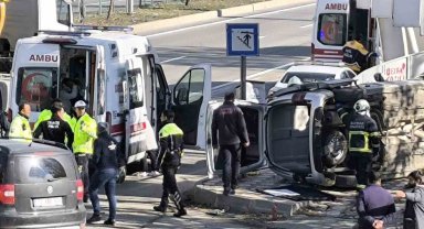 Batman'da iki araç çarpıştı: 2 yaralı