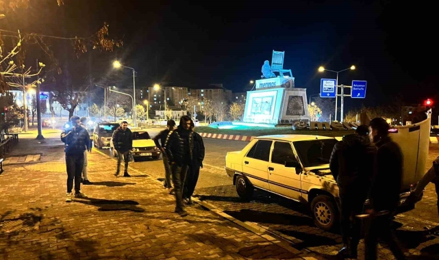 Besni'de zincirleme trafik kazası