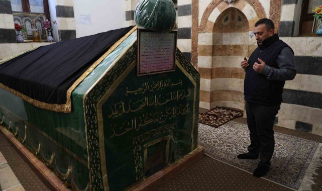 Bilal-i Habeşi'nin mezarı ziyaretçilerini bekliyor
