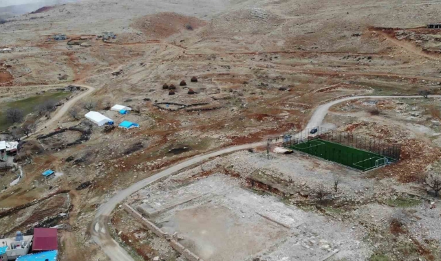 Bir dönem hayvanların yemleri dahi helikopterle taşınıyordu: Terörden arındırılan Eruh, hizmetle anılıyor