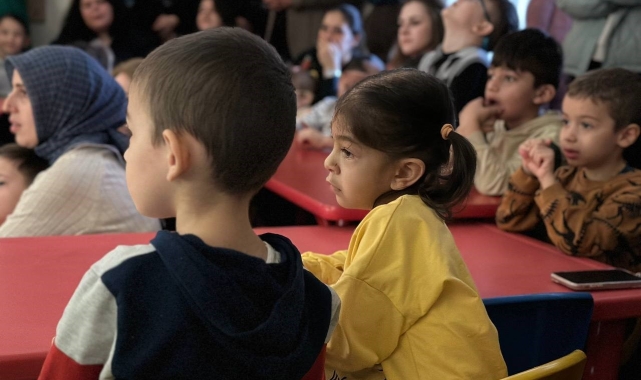 'Bir Hikaye Bir Neşe' projesi özel çocuklara sevinç oldu