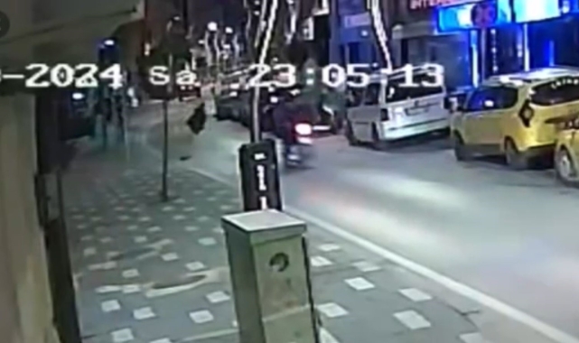 Bolu'da aniden yola çıkan yayaya motosiklet çarptı: 2 yaralı