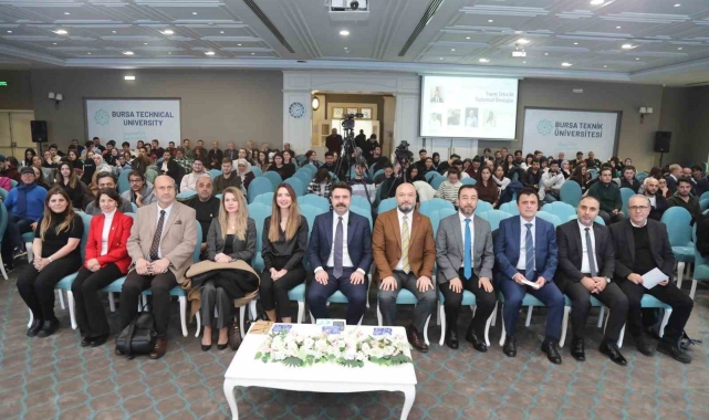 BTÜ'de yapay zekanın toplum üzerine etkileri ele alındı