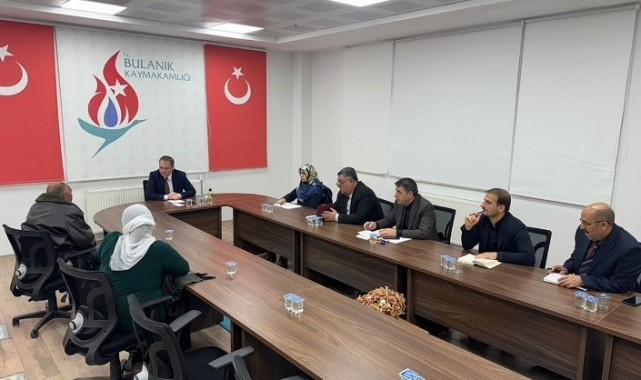 Bulanık'ta 'Halk Günü' toplantısı yapıldı