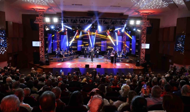 BUÜ, TRT Sanatçıları Şehir Konserleri'nin Bursa ayağına ev sahipliği yaptı