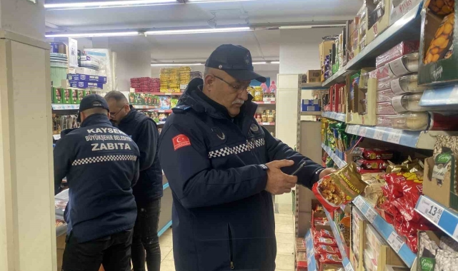 Büyükşehir zabıtadan kente yeni yıl denetimleri