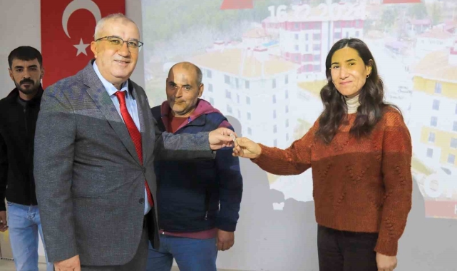Çameli'nin vizyon projesinde konutların dağıtımına başlandı