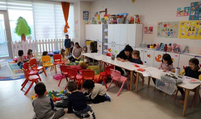 Çocuklar Muğla Büyükşehir'in 'Emin Elleri'nde