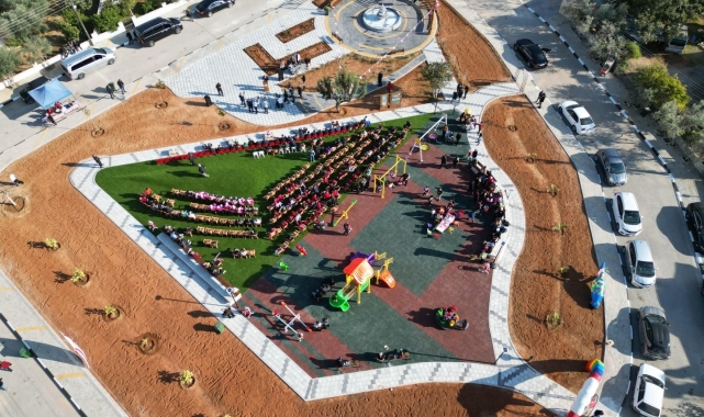 Çorum Belediyesi'nin Kıbrıs'ta yaptığı park törenle açıldı
