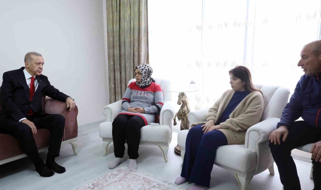 Cumhurbaşkanı Erdoğan&#039;dan patlamada ölen işçilerin ailelerine ziyaret