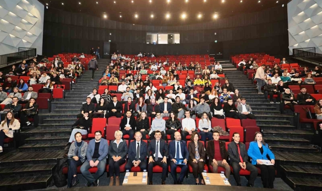 Denizli Büyükşehir Gençlik Meclisinde seçim heyecanı yaşandı