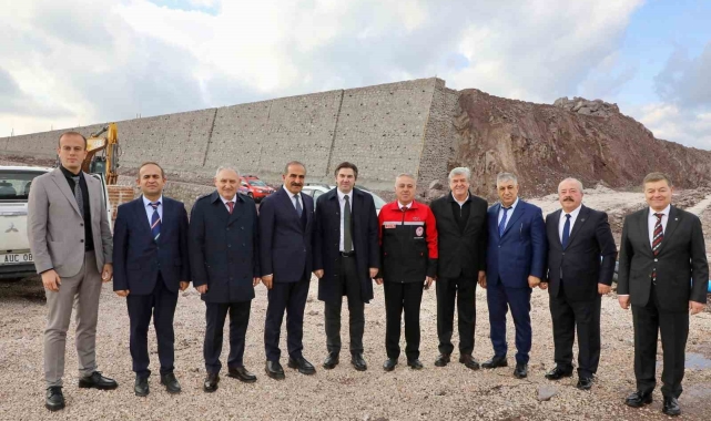 Dikili TDİOSB'nin altyapısı 2025'in son çeyreğinde hazır