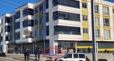 Diyarbakır'da 3'üncü kattan düşen kadın hayatını kaybetti