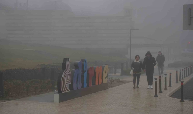 Edirne'de sis hayatı olumsuz etkiledi