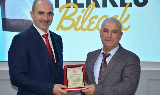 Emekli olan personellere 'Başarı Belgesi' verildi