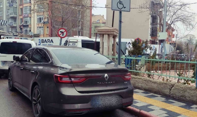 Engelli araç park yerine usulsüz park gerçekleştiren sürücülere yönelik denetim