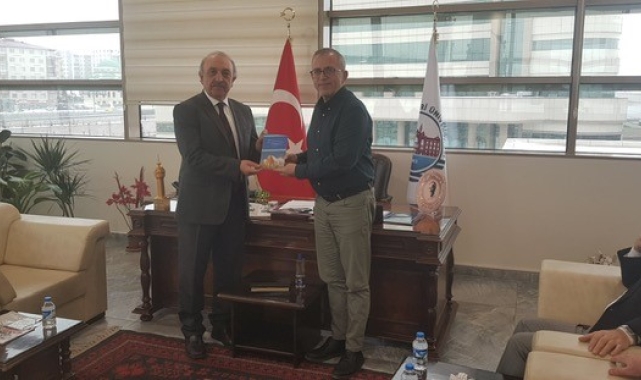 ER-VAK'tan Sağlık Bilimleri Üniversitesi Erzurum Tıp Fakültesine ziyaret