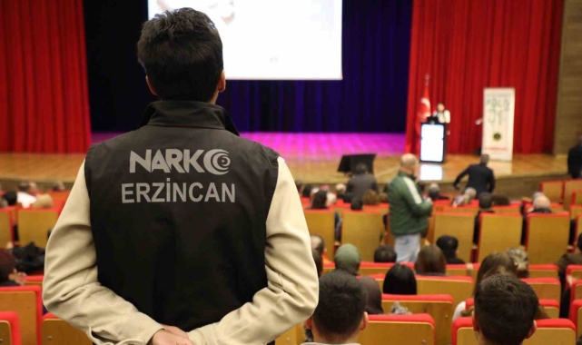 Erzincan'da "En İyi Narkotik Polisi Anne" programı düzenlendi