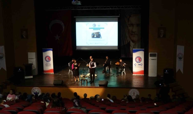 Ezine'de köy çocukları için verilen konsere, bilet yerine bot ile girdiler